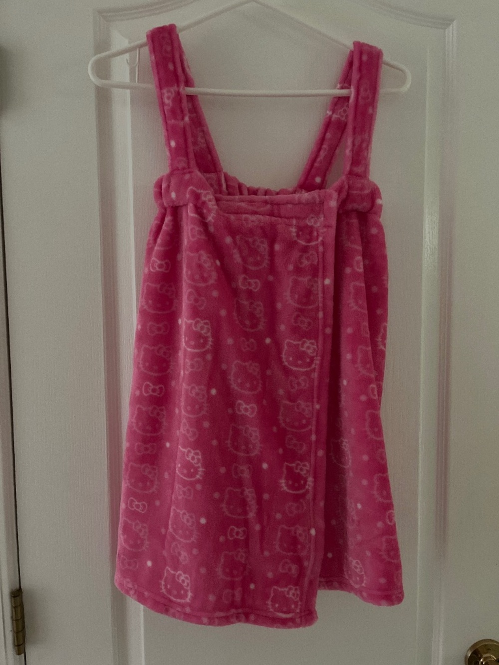 Hello Kitty Girl’s Fleece Bathrobe